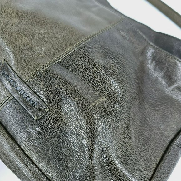 Lucky Brand Moxa Crossbody Bag Dark Moss Green Leather Zip Snap Inside Pockets - Picture 11 of 14